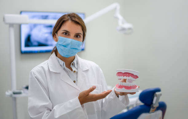 Best Cracked Tooth Emergency Dentist  in Hanna City, IL